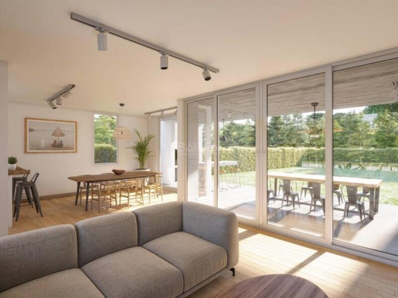 Casa en Venta de 2 dormitorios con Parrillero y Jardín en Solanas, Maldonado